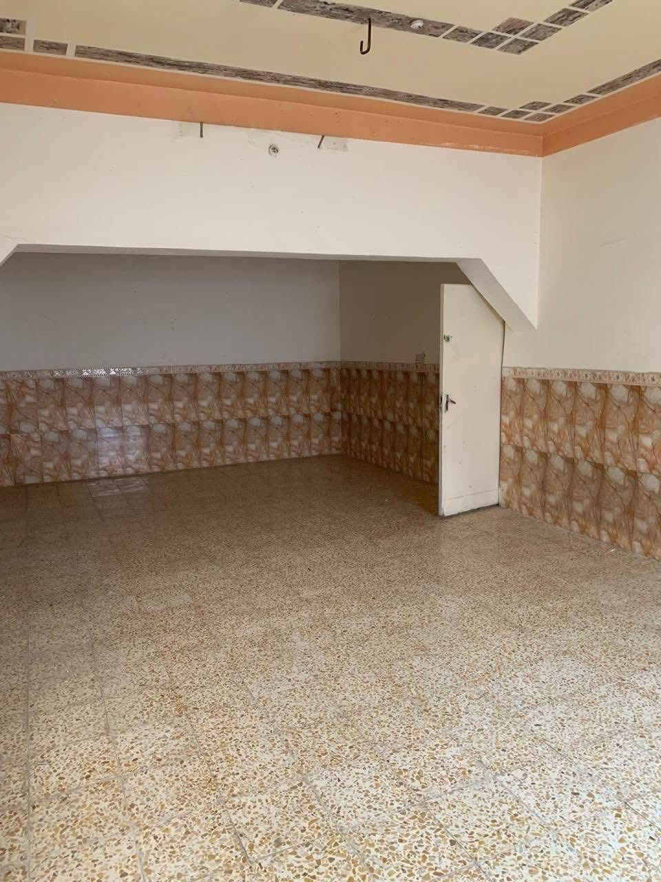 🏠بيت للايجار 🏠المساحه/200 م /الموقع /حله /شارع 80 جهه النجف /مقابيل مول سيد زيد /قريب الشارع العام /يصلح تجاري /يصلح سكن 🏠

يتكون البيت من :مطبخ -صاله كبيره -كلدوركبير -غرفه نومً-مجمع صحيات 

للاستفسار مراجعه مكتب عقارات {#اضواءالمدينه}☎️***********
🌍عنوان  المكتب /حله /بدايه شارع 80 جهه كربلاء -مقابيل اسماك الشجيري
