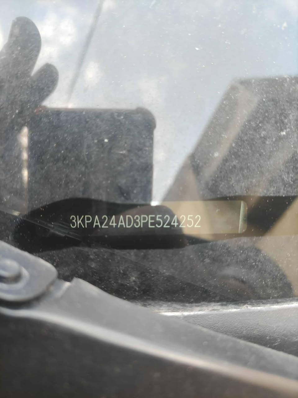 كيا ريو 2023 بصمه فول
السعر 128 وبيها مجال
كابون بانزين
مرقم نينوى معوقين وكالة عامة
مبدل بوند وجاملع يسار
ماشيه 33 mi
شاشه كار بلي
توقف ذاتي
محرك 16 دوش 8 نوزل
تحديد مسار+مثبت سرعة+صندوق ذكي+شاشه سرعه
مكان السيارة موصل
***********
***********
