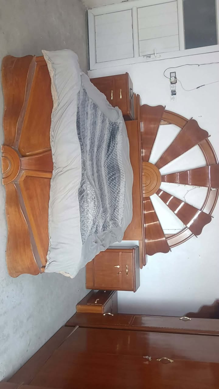 غرفه نوم خشب ثقيل سعر 375
بي مجال بسيط مكان موصل حي الشيماء تواصل خاص رجاءا متابعة للحساب


**إذا كنت صاحب هذا الإعلان وتريد حذفه لأي سبب، رجاءا أرسل رسالة إلى الدعم الفني**