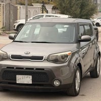 كيا صول ٢٠١٤ مواصفات عاديه  لون نفطي  رقم بغداد تحويل مباشر  سياره وار...