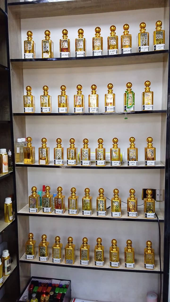 السلام عليكم مال تعزيلة
عطور مركزة كلها فرنسي و سويسري  
نص السعر شيشة ام ٥٠ مل بس ب ٥ الف 
شيشة ام ١٠٠ بس ب ١٠ الف 
شيشة ام ٣٠ ثنين بس ب٥ الف 
بغداد الجديدة شارع المسبح مقابيل مدرسه الدعاء 
***********
