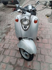 دراجه 60كلاسك دراجه هندر وسلف عطل بسيط شعله تخبل سعر 250وبيه مجال   07...