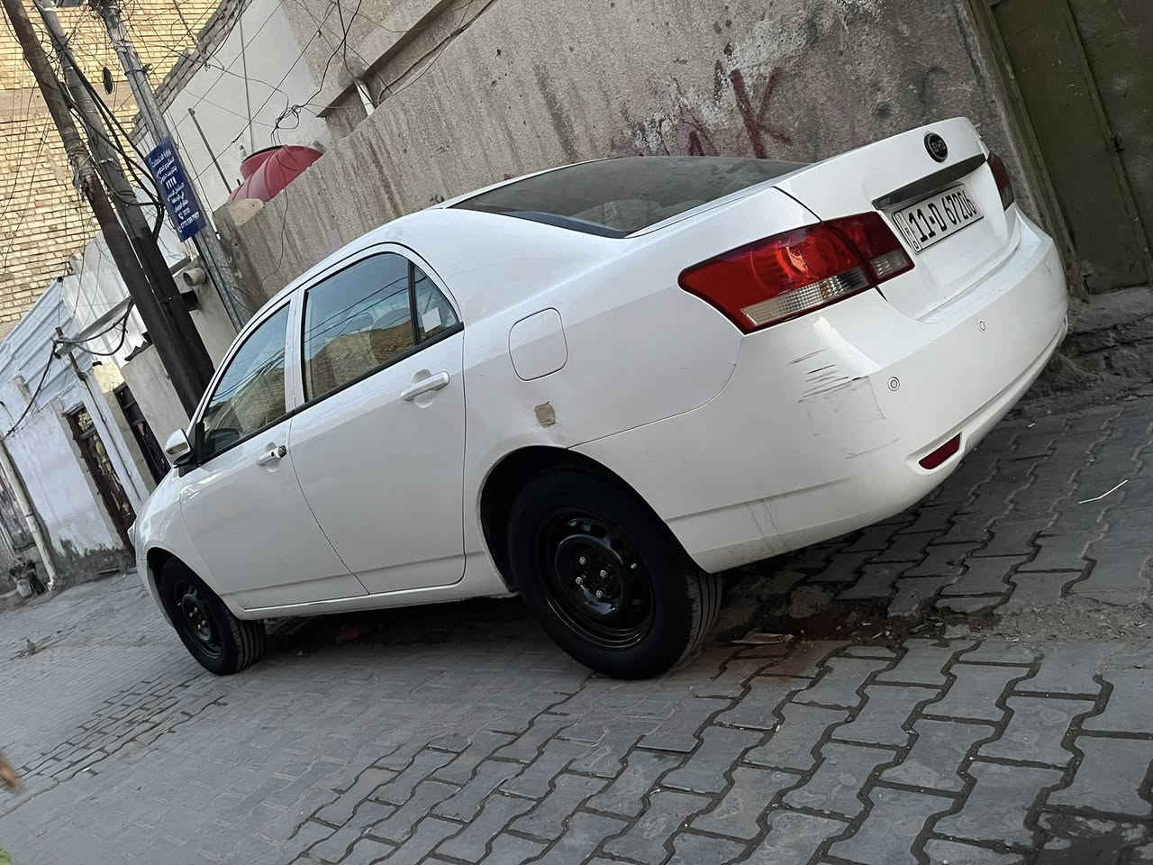 🚗 للبيع: بيوايدي G3 كير عادي
📍 الموقع: بغداد / مدينة الصدر

✨ مواصفات السيارة:
❄️ تبريد ثلج
🔧 كير جديد
💪 محرك هوندا
💡 الكهرباءيات كلها شغالة
🔑 بصمة  سنتر لوك
📌رقم بغداد انكليزي بأسمي 
🛣️مبدل مبنيد اثر طخة 
🏠 سيارة مال بيت 

السعر 55

الهاتف ***********
