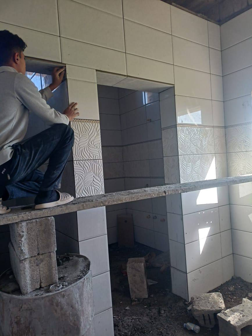 السلام عليكم  خلفه سيراميك متفرق حالين  شغل درجه اولى  الرقم ***********
***********
