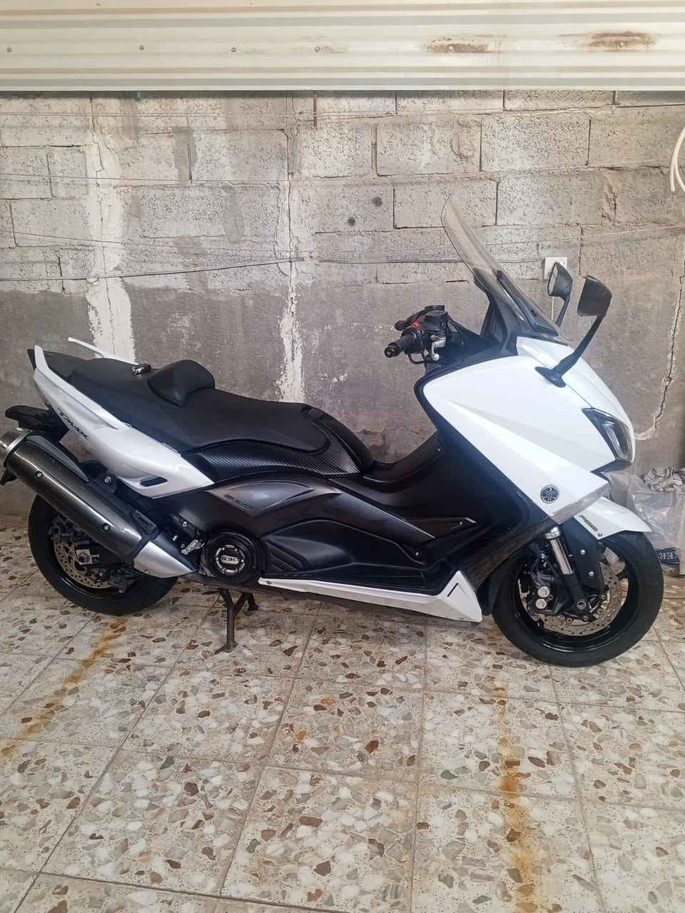 السلام عليكم تي ماكس 17 دراجه كفاله عامه صاره شهر تقريبا من نزاله رانبه مكان بغداد راقمي ***********
