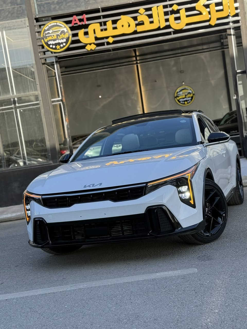 كيا K4 GT line موديل ٢٠٢٥🔥🔥
سياره زيرو على وضع شركه ماشي 1800 mil زيرووو
💢بصمه ابواب بصمه تشغيل 
💢تشغيل عن بعد 
💢بانوراما 
💢قطعتين تبريد 
💢كشنات جلد لونين وتدفئه كشنات واستيرن
💢شاشه متصل و ابل كار بلي واندرويد اوتو 
💢كامره دواره 
💢صندوق ذكي 
💢قطعتين تبريد 
💢رادار امامي خلفي جانبي 
💢تحديد مسار قياده اليه 
💢كروز سرعه تفاعلي 
💢هاند بريك بصمه 
💢اوتو هولد
💢لون سياره ابيض 
💢بقيه موصفات معروفه 
سياره جديده ماناقصها اي شي 
💥الضرر سياره شويه بوند صبغ فقط 
بدوووون ايربك ✅
بدووون دواخل ✅
سياره كاتي يترقم شمالي 
فتره الترقيم ٣ اشهر 

مكان سياره موصل  / جانب الايسر : مدينه المعارض الجديده 
معرض الركن الذهبي 

استفسار اكثر 

☎️***********
 *********** ☎️واتساب
