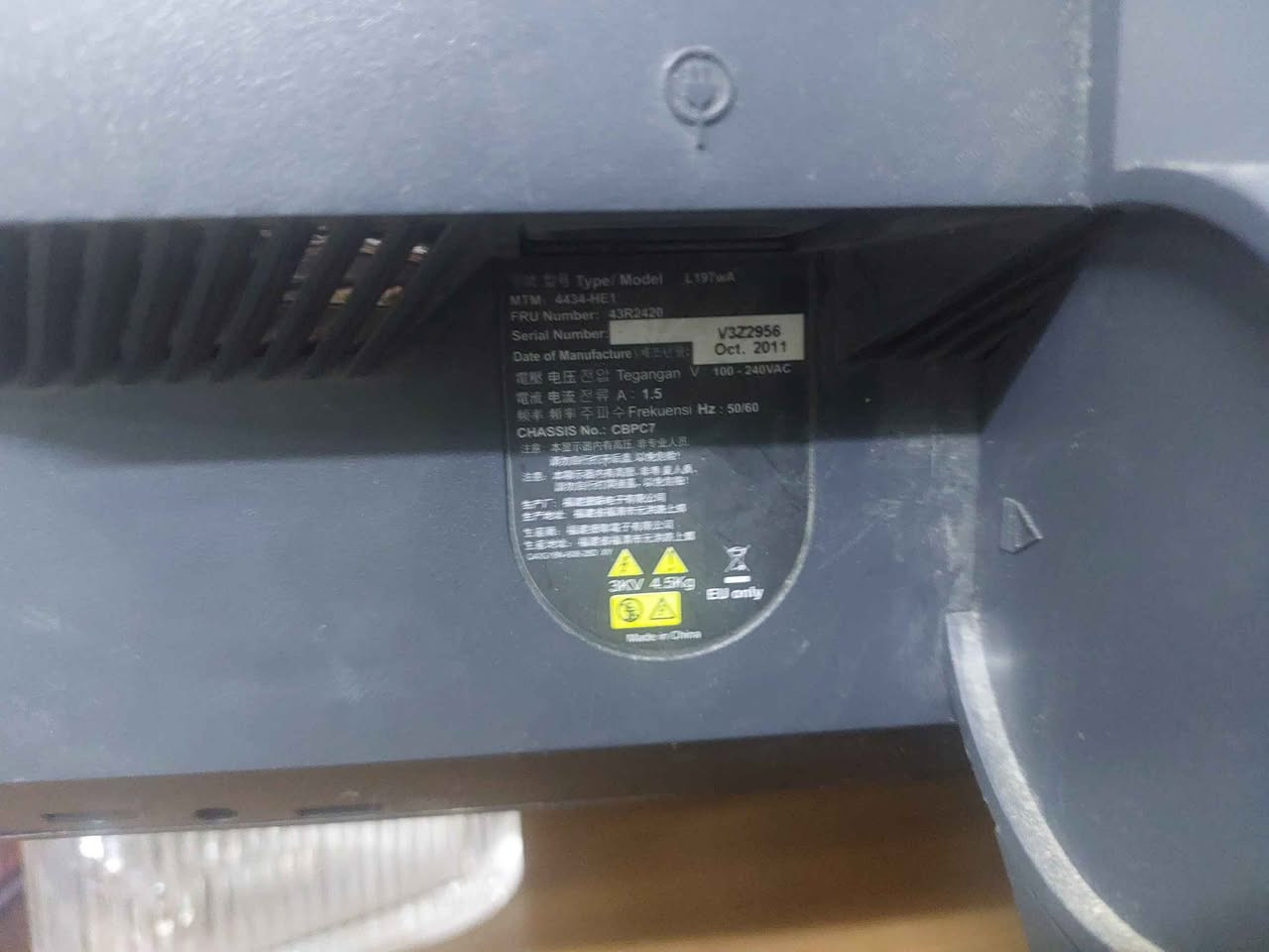 🖥️ شاشة Lenovo ThinkVision الأصلية – 19 إنش 🖥️
✨ مثالية للحواسيب المكتبية ولعرض كاميرات المراقبة (DVR/NVR) ✨
المواصفات:
✅ ماركة: Lenovo – صناعة متينة
✅ الحجم: 19 إنش Widescreen
✅ تردد: 60Hz (60 فريم)
✅ المنافذ: VGA & DVI
✅ الاستخدام: ممتازة للحواسيب المكتبية وللكامرات
الموقع: أربيل – شارع 100، خلف تودي
السعر: خاص (للجادين)
📞 للاستفسار والشراء: *********** أربيل, العراق
