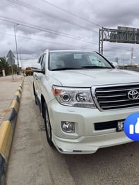 لاندروكز للبيع.. موديل 2015 كفاله عامه رقم بغداد ماشيه 90فقط استخدام ش...