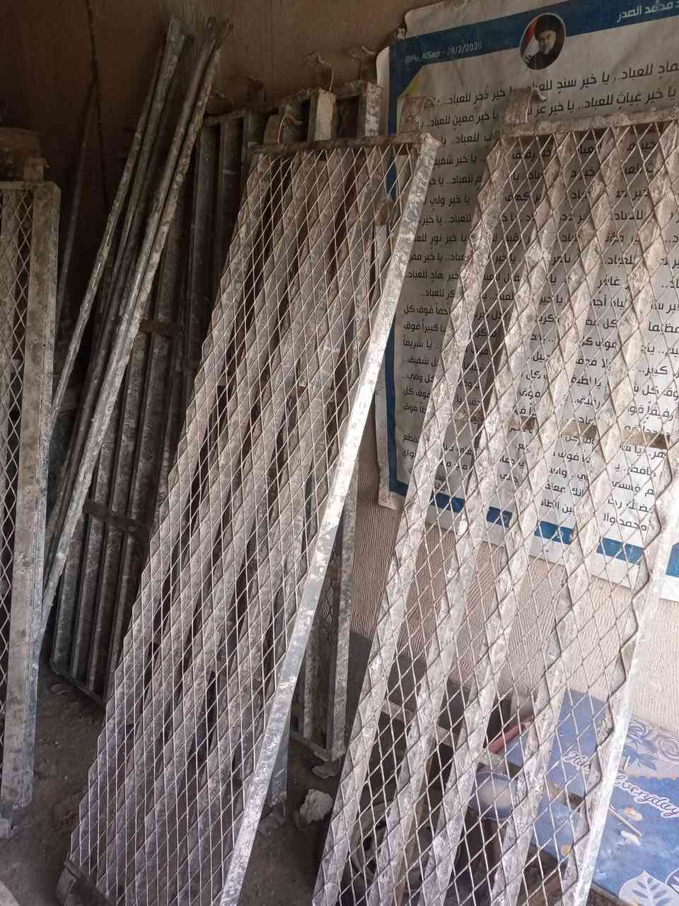 السلام عليكم قفايص ابو 80.نظيفات كلش  عدد 8  ويهن عكارب زياده 4  على 60 قفل مكان بابل الحمزة العربي رقم ***********
