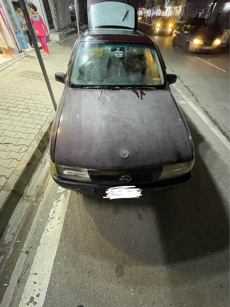 ئوبل فكترا مكينه ٢٠  ماسيحه  
موديل ١٩٩٢ 
مابى ضربه 
سنويى منتهى من ٢٠٢٣  
اربع طايرات جديد 
تخم امامى جديد خلفى جديد مابى روبع مصرف كل بشرط 
محرك بى خط بخار 
سعر 32$ بى مجال 

*********** كركوك, العراق
