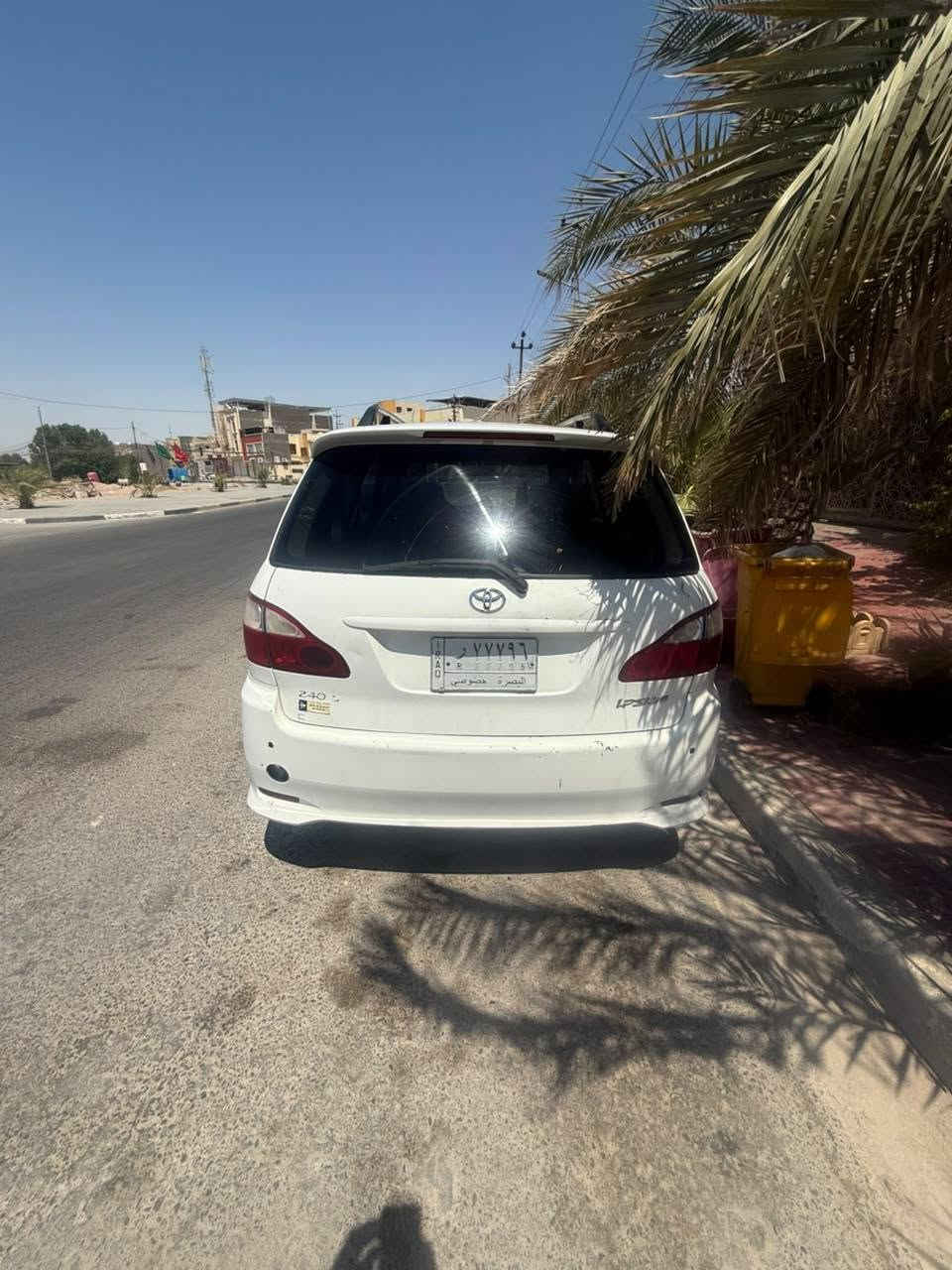 سياره ابصم مديل 2003 كرستال  مكفوله من لكص سياره حلوه تبريد تايرات جدد حداده سياره فقط مبدل بيها چاملق وبنيد رقمها بصره وسياره موجوده بلبصره للتواصل رقم الهاتف .   ***********.  السعرر ب 110 وبيها مجال
