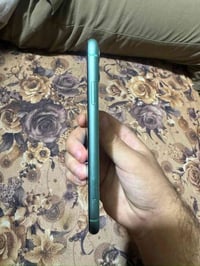 آيفون ١١ • ١٢٨ • فيس ايدي شغال