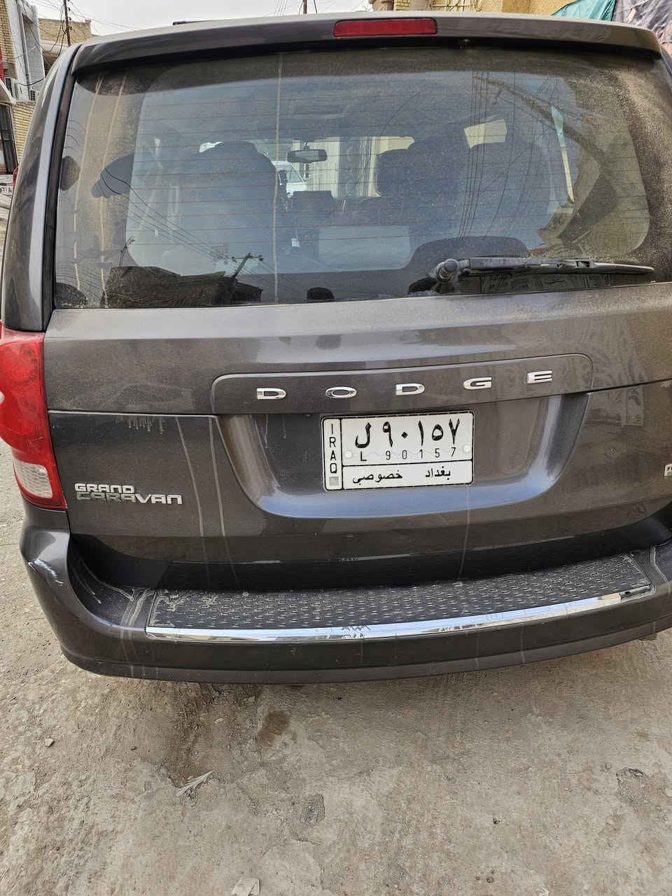 من رخصة ادمن الكروب
دوج كرفان موديل ٢٠١٦ فئة sxt للبيع 
ابواب وصندوق كهرباء .تبريد ٣ قطع ممتاز . شاشة عطلات .فرس ارضي كبير وفرس بالسقف ٢ شاشه .شاشه اندرويد . مثبت سرعه .سنويه نافذه ٢٠٢٦ السياره باسمي مشروع وطني مداور ثاني يوم رقم بغداد مكاني بالعماره السعر ١٣٥ 
الاتصال على الارقام التاليه *********** و***********
