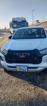 هايلوكس موديل ٢٤ ماشيه ٤٨الف  جي ار مكفولة كفاله عامه. للاستفسار 07714...