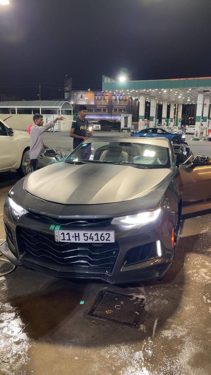 سلام عليكم كمارو للبيع موديل ١٧سياره سرقه ضفيره محرك ٤سلندر صبغ حزام بدون حادث والبجم محدث ١٩بدًون لغد وشواصي وايرباك
