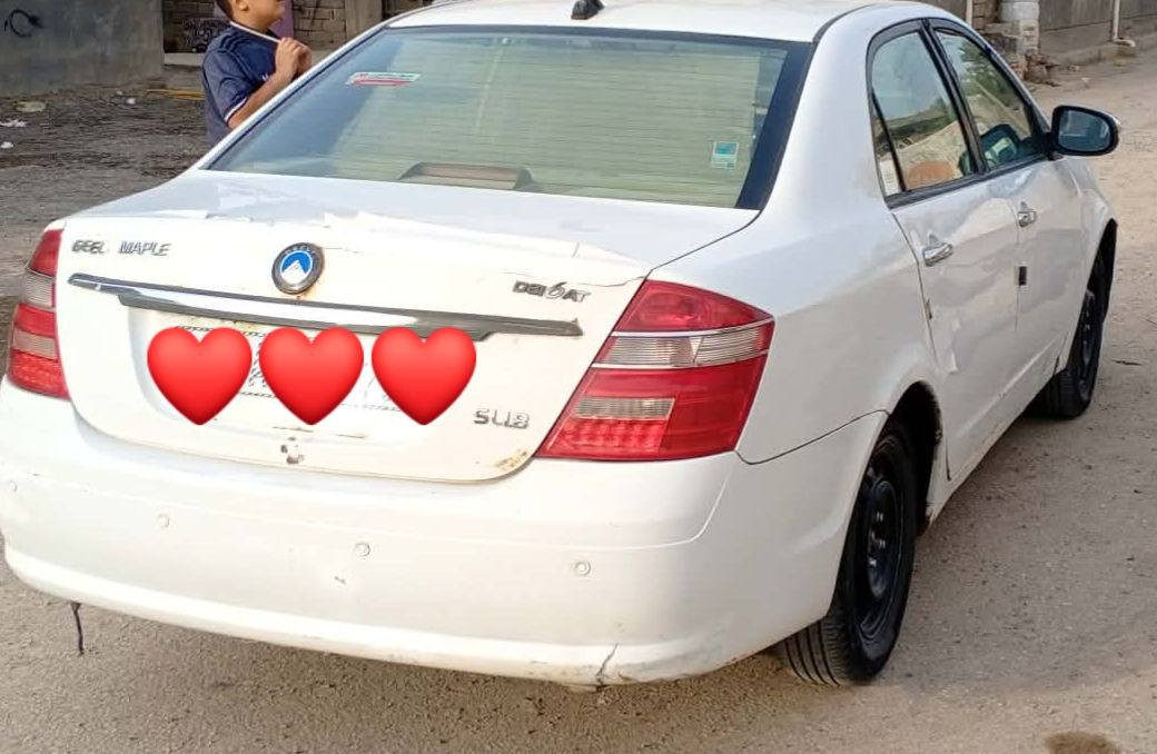 جلي موبل مديل 13 محور كورلا
سياره مكفوله من الضربه  
رقم انگليزي سنوية لل 31
سعرها 48.     السياره باسمي مشروع وطني 
مكاني ناصريه.  سوق الشيوخ 
***********
