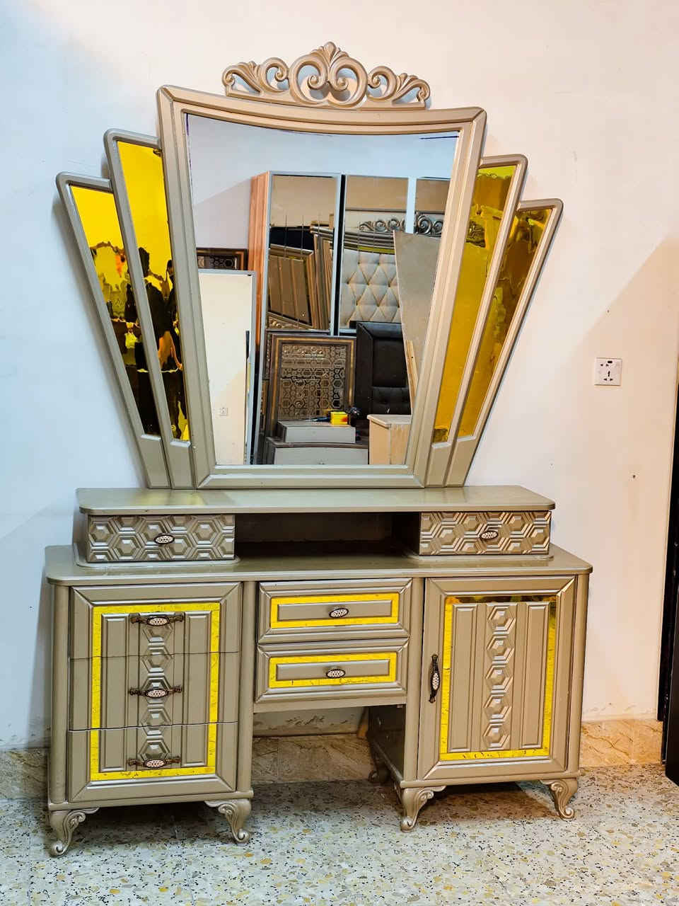 غرفه عراقيه ضخم💫
نضافتها 90 بالميه ☘️
داخل وخارج صاج 🔥
تتكون من 6 قطع  🙂
السعر 950قفل
مع شد 🪛 ونقل 🚚 داخل بغداد مجانآ
محافضات بكروه 🔥🔥❗


**إذا كنت صاحب هذا الإعلان وتريد حذفه لأي سبب، رجاءا أرسل رسالة إلى الدعم الفني**