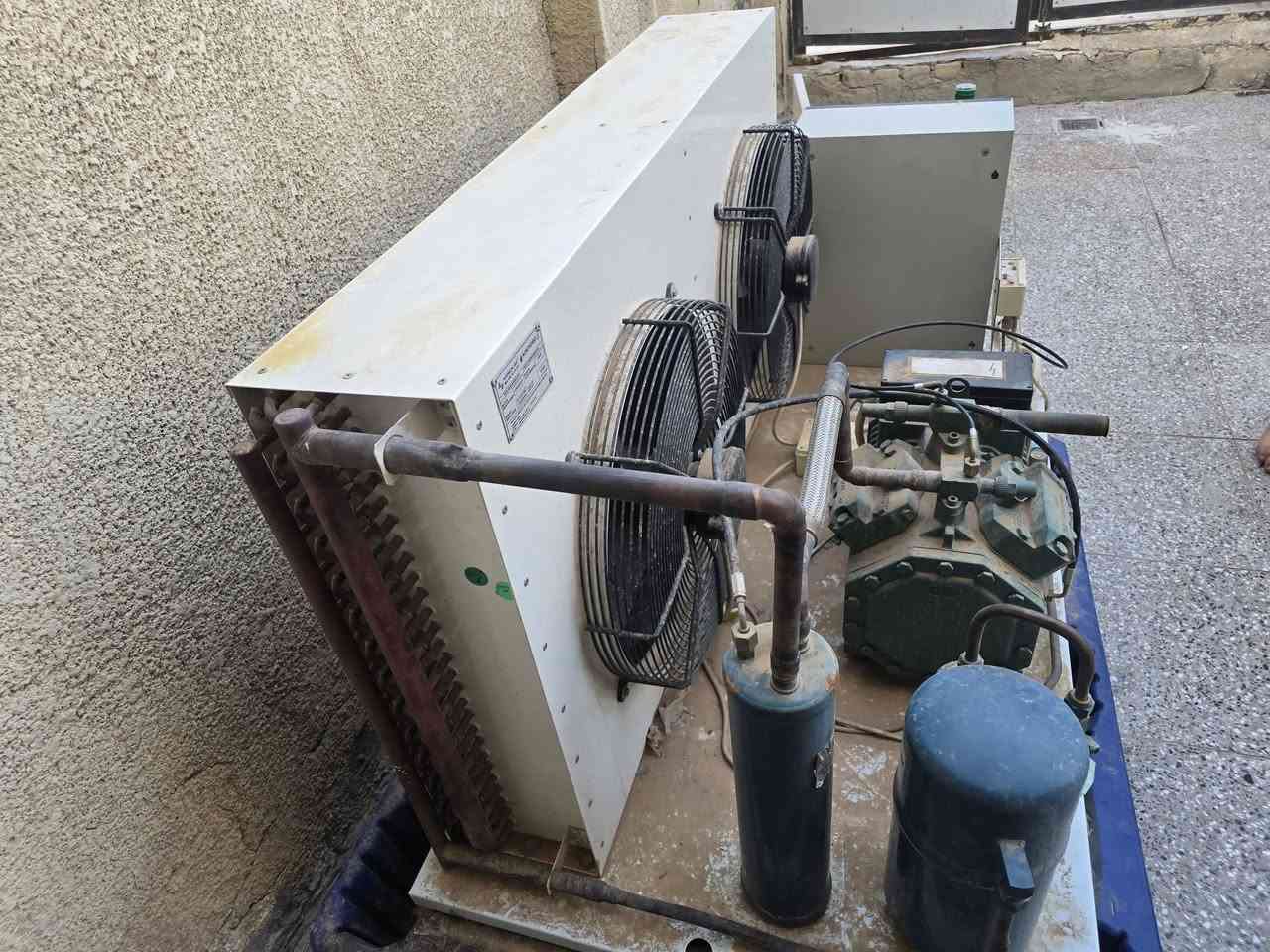 براد تجميد وتبريد للبيع اشترينا وخرب المشروع
استخدام شهر جديد كلش 
٧طن

عنوان نجف حي الجمعية 

*********** للاستفسار اتصلو
