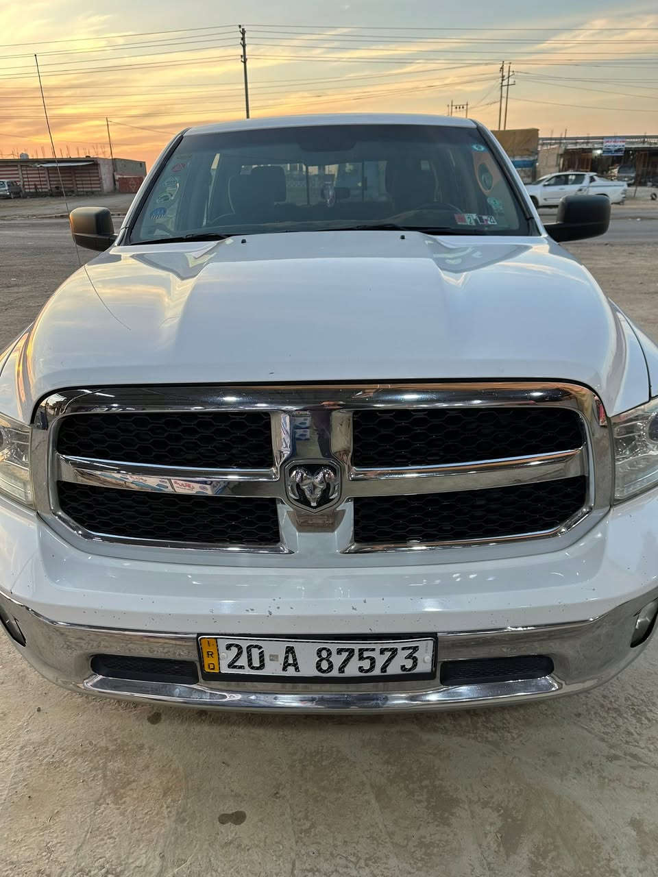 رام 2019 كلاسك  باب طويل
محرك 8 سلندر 5700 
سيارة كفالة كير محرك تبريد صدر كلها كامله 
ضررها بنيد فقط مبدل 
رقم ديالى الجديد 
للبيع او المراوس


**إذا كنت صاحب هذا الإعلان وتريد حذفه لأي سبب، رجاءا أرسل رسالة إلى الدعم الفني**