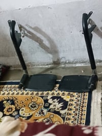 موجود رجلين كراسي موجود توصيل جميع المحافظات الاتصال 07713916014