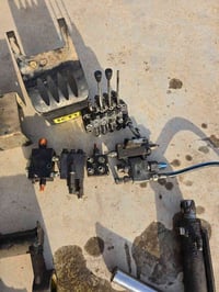 جك رفع • جك دوران • كنترول رجلين