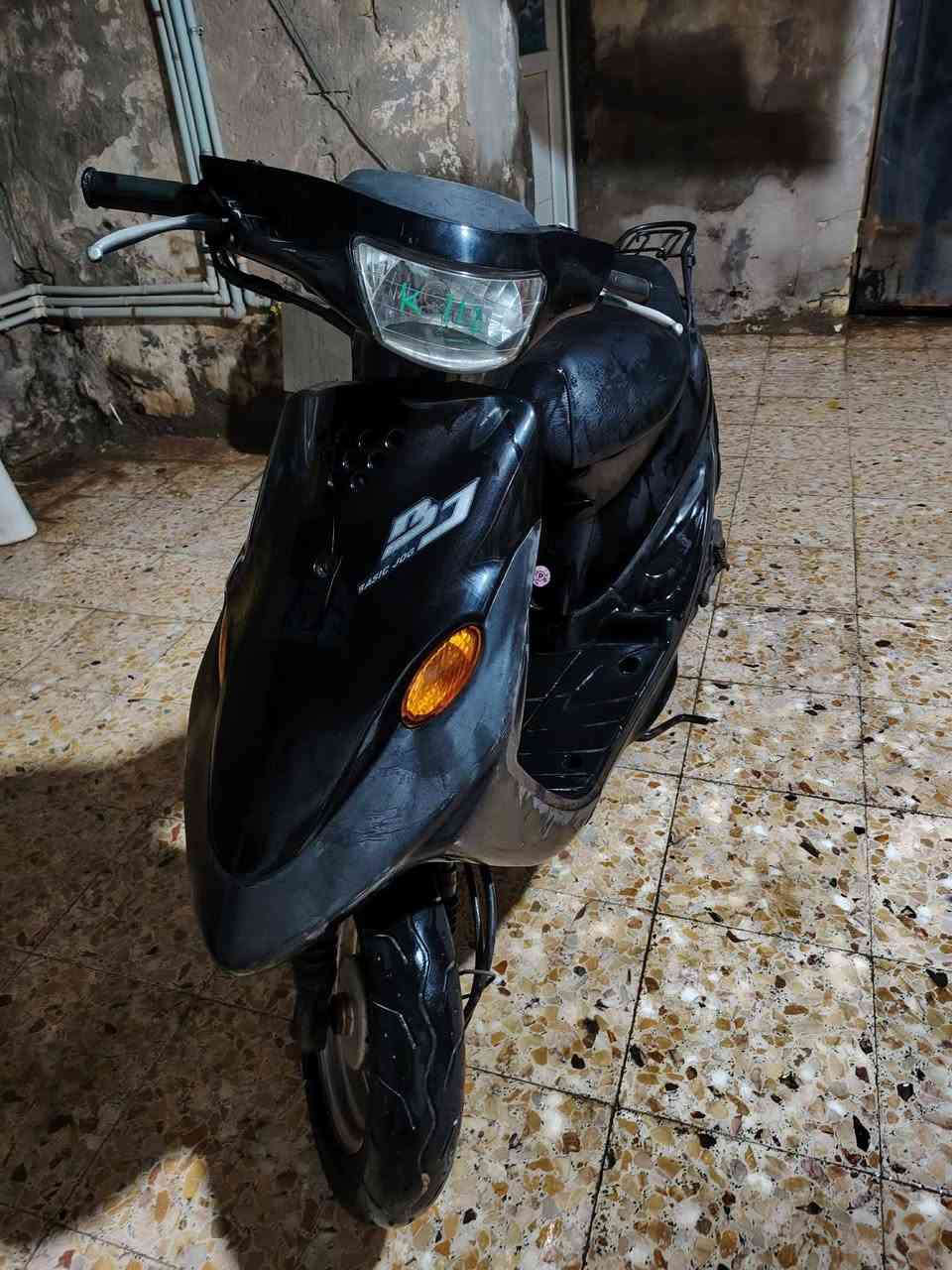 للبيع دراجة يوماها تسع زروف سوده وكيل بشهر الواحد السعر 850 مكلف بالنشر رقم راعيها
***********
