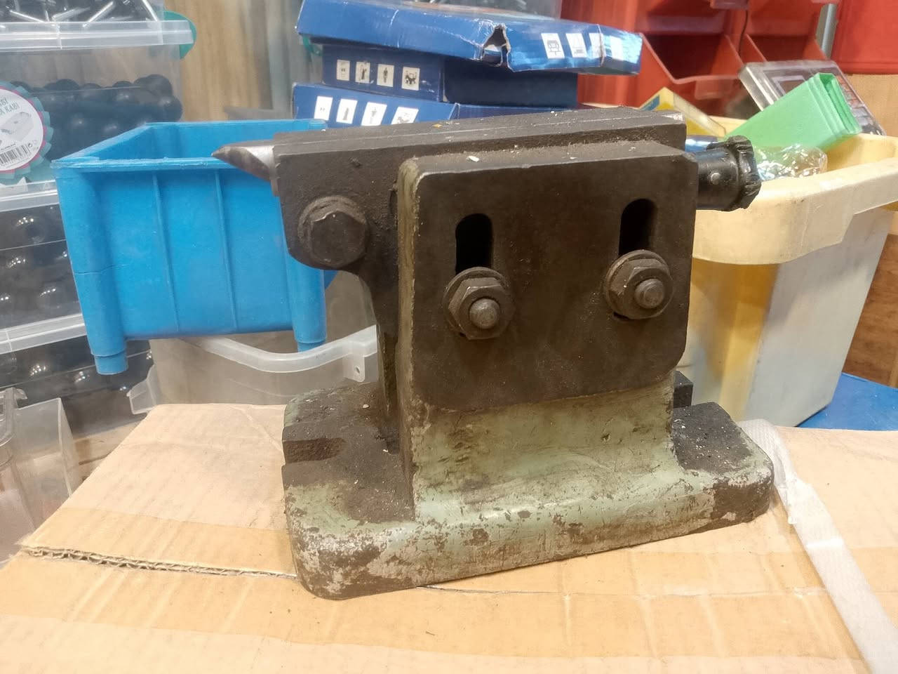 للبيع التواصل عالرقم ***********
