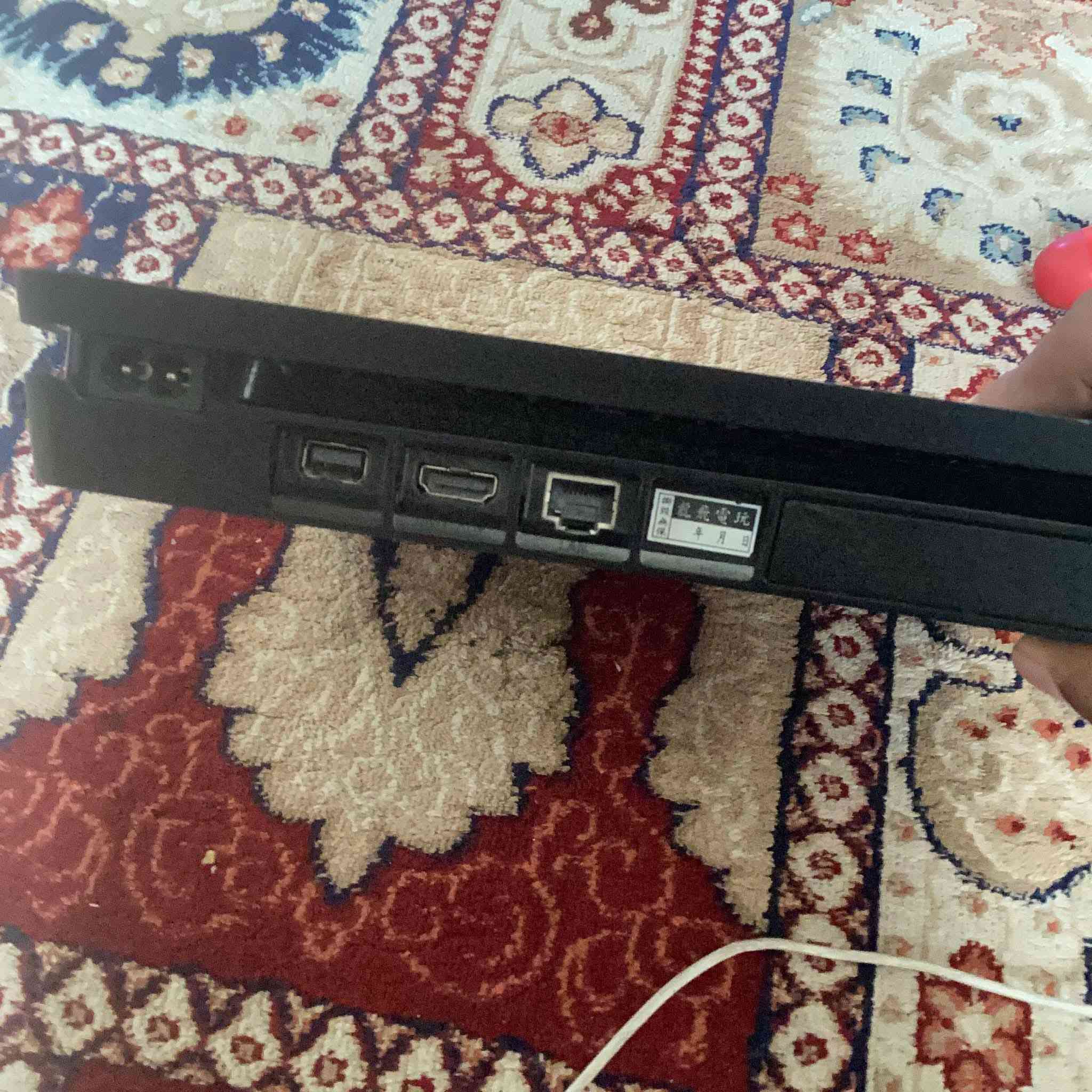 اريد اراوس ب مبايل بوكو ١٢٠ فريم او تشتري عادي المهم:
اليوم متوفر تجميعه بلي ستيشن فور مهكر
✅✅✅✅

 نضام 11 البلي واحد تيرا لا مفتوح ولا مصلح البلي عله إيدي ما مستخدم استخدامه جداً قليل + يجي معه يو بي اس من شركه فالكون 850 ڤولت بس بطاريه ضعيفه يعني سعرها رخيص جداً +يحتوي عله ثلاثه جوستكات (نسيت اصور ل جوستك ٣)مع كل جوستك و الكارتونه مالته و كيبلاته  نضيفات جداً +البلي كامل ملحقات كارتونه البلي و تعليمات مال البلي (الدفتر مالته) وموجود كيبل طاقه وكيبل HD + يحتوي عله العابب

1-بيس 2021✅

2-بيس 2026✅

3-تومب رايدر✅

4-كود أوف وار ✅

5-ماين كرافت (زوجي تصير)✅

6-جي تي اي فايف ✅

7-هورايزن الجزء الأول ✅

8-ذا لاست اوف اس ✅

9-أنشارتد 3✅

10-باتل فيلد 5✅

11-باتل فيلد 1✅

12 كولفديوتي بلاك أوبس سكس✅

13-كولفديوتي جزء ثلاثه(أم زومبي)✅

رجاءً إذا متشتري لا تدخلي خاص ✅

عنواني بغداد حي اور ✅

للاستفسار خاص ✅

+السعر هم خاص✅
(عرض ما يتفوت ابداً) 
✅✅✅✅


**إذا كنت صاحب هذا الإعلان وتريد حذفه لأي سبب، رجاءا أرسل رسالة إلى الدعم الفني**