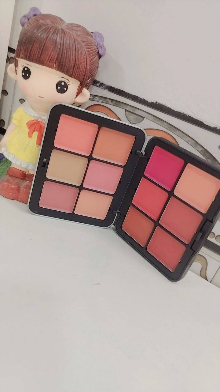 بلشر خدود 
يموت 
يموت يموت 
حرفيا الي تاخذه تعشقه 🥹🥹🥹

الوانه دمار استخدمه سهل وسريع سريع بالدمج وسهل 
الوانه دماررررر 🥹💋


**إذا كنت صاحب هذا الإعلان وتريد حذفه لأي سبب، رجاءا أرسل رسالة إلى الدعم الفني**