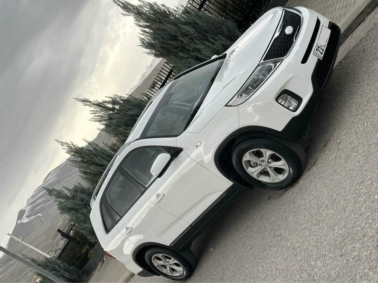 Kia Sorento 2014
خلیجی سفری شەریکەی بخیت
مۆدێل 2014 
٤ پستۆن  2.4L
ناو زەرد
سێ ڕیز کوشن
تەبرید مەرکەزی 
بێ بۆیاخ بێ سارد بێ کرانەوە بێ شوخت 
سەیارەکە یەک دەستە لە شەریکەوە زۆر پاک ماوەتەوە هیچی پێوە نییە تەنها ٨٠ هەزار كيلۆمەتری حەقیقی ڕۆشتوە
دەعامیشی بۆیاخ نییە
گێڕ و مەکینە و تەبرید و هەموو گیانی بە شەرتە 
یەک دینار مەسرەفی تیا نییە ٤ تایەی تازەی بۆ بەستراوە سەنەوی تا 2029 تازەیە تەحویل و وەکالە حازرە 
نرخی 169 $ مەجالێکی کەم شوێن : سلێمانی
تەلەفون : ***********
  —————————————
كيا سورينتو ٢٠١٤
للبيع فقط 
محرك ٢.٤  4 سلندر
وارد خليجي شريكه بخيت 
٧راكب تبريد مركزي
بدون صبغ بدون تعديل 
دعامية ل دعامية ب شرط فحص
ماشيه ٨٠ الف كيلومتر حقيقى 
محرك كير تبريد كله بشرط مابيها اي نقص 
طايرات جديده سنويه جديده لحد ٢٠٢٩ 
 سعر ١٦٩ $ 
تريد تحويل أو وكالة حاضر مكانها سليمانية 
رقم تلفون : *********** السليمانية, العراق
