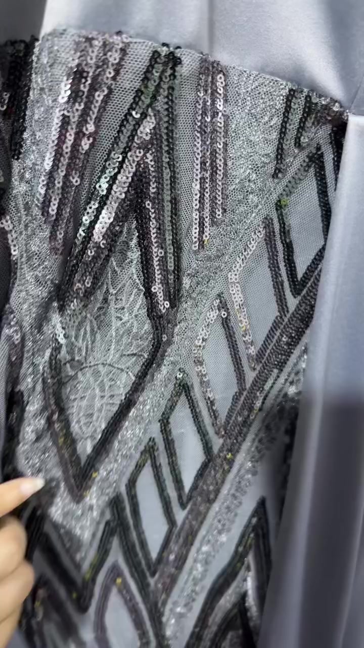 فستان  للبيع جديد مشغول
خامته ثقيله يلبس وزن 75 80


**إذا كنت صاحب هذا الإعلان وتريد حذفه لأي سبب، رجاءا أرسل رسالة إلى الدعم الفني**