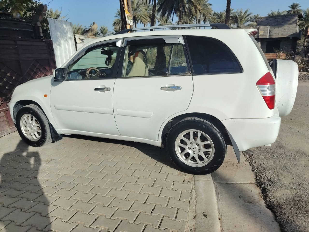 السلام عليكم تيكو موديل 12رقم بابل دولي سياره بااسمي سياره مكينه وكير وتبريد خير من الله مكينه 2000كير ميكانيكي سياره جاهزه من كلشي لايت زنون تدفئه كشنات شغاله عنوان بغداد السعر 58  رقم التليفون ***********
