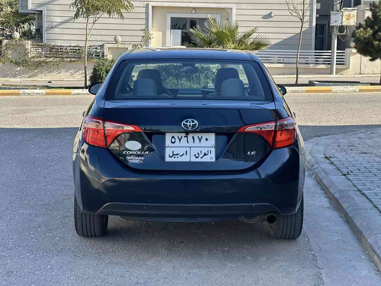 للبيع كورلا LE
السعر 123 بيها مجال 
***********
موديل 2018 
تحكم ستيرن 
تثبيت سرعه 
رادار بلادي 
حجر بلادي 
تايرات جديد 
وياله جديد SE
داخل لونين 
بدون ايرباك حادث بسيط
كير مكينه جديد
تبريد ثلج 
رقم أربيل تحويل ثاني يوم 
مكان السياره ديالى خانقين
