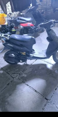 السلام وعليكم دراجه يوماها عفصورية  للبيع لسعر 125 شرط دراجه جديده مكا...