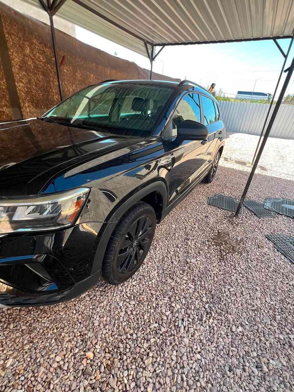 السلام عليكم
الحلوه للبيع 💵💵

Volkswagen Tose  SE 2022

محرك 1.5توربو 

كير 8 سرعات

 شاشه بلاديه تدعم ابل كار بلي + اندرويد اوتو

شاشه اعطال 

عداد دجتل 

ثلاث وضعيات قياده ايكو +نورمل +سبورت 

ويل كب 

 كروس مثبت سرعه 

بصمه 

ماشيه 71 mil 

وباقي الموصفات معروفه 

مكينه وكير وتبريد كفاله شرط الفحص  

السياره جديده بمعنى الكلمه وعليها ادامه محرك ودهن اصلي وكاله وبالعافيه على الياخذها

ملاحضه بجم كبس  بيها فقط pdrب الجاملغ الامامي الايسر وبارد صغير بالباب الخلفي ما مبين اصلاً  شرط بلا تكحيل ولا كلشي كلين السياره ورقم الشاصي موجود والصور مال الحادث موجوده 

رقم اربيل الدولي باسمي شخصيا سنويه لل 28

مكان السياره بابل المركز 

***********
