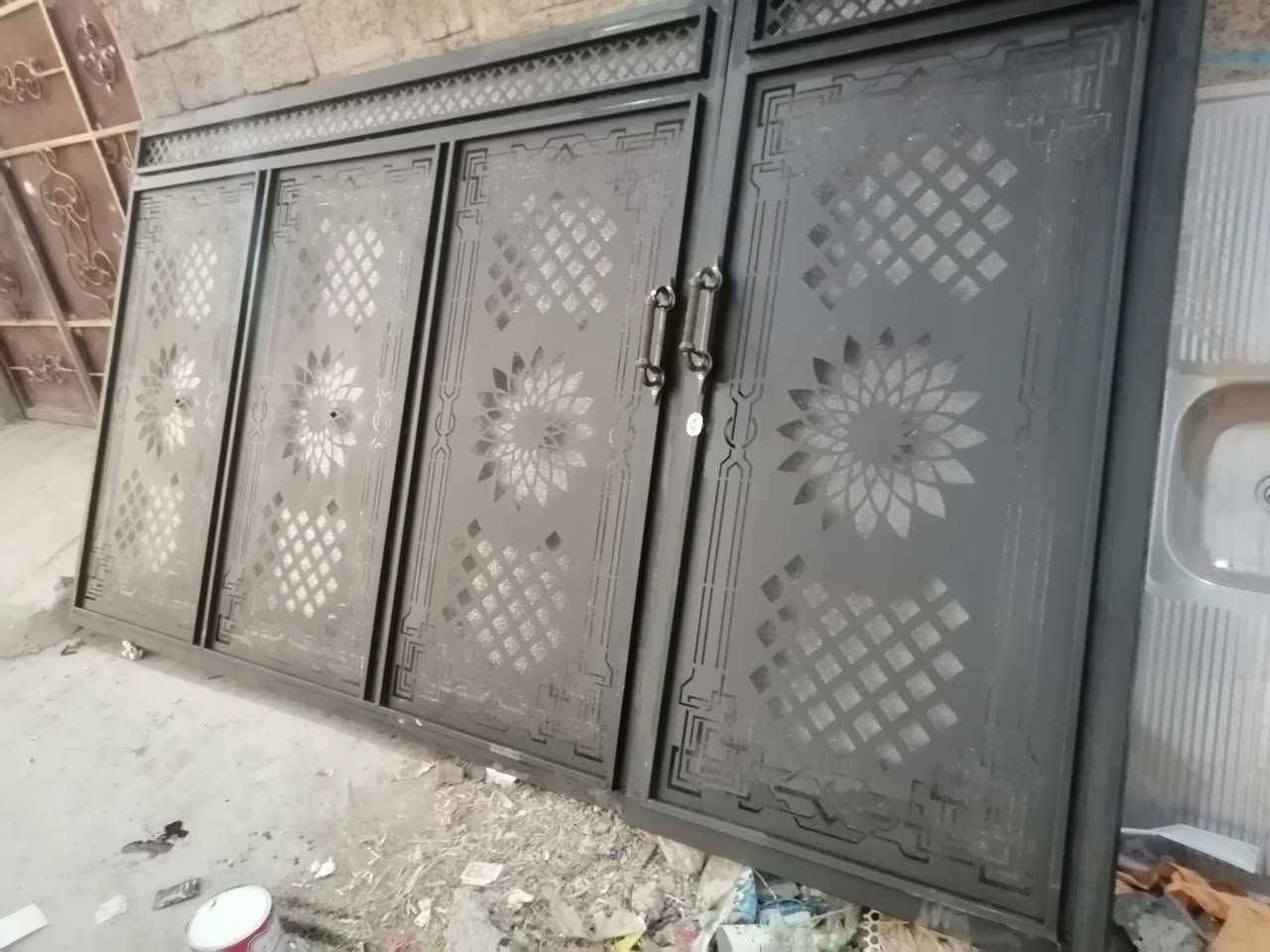 حسين حداد لكافة انواع حداده داخل كركوك خارج كركوك قعات بيان سلايت ديكورات كتايب للاستفسار خاص او واتساب ***********
