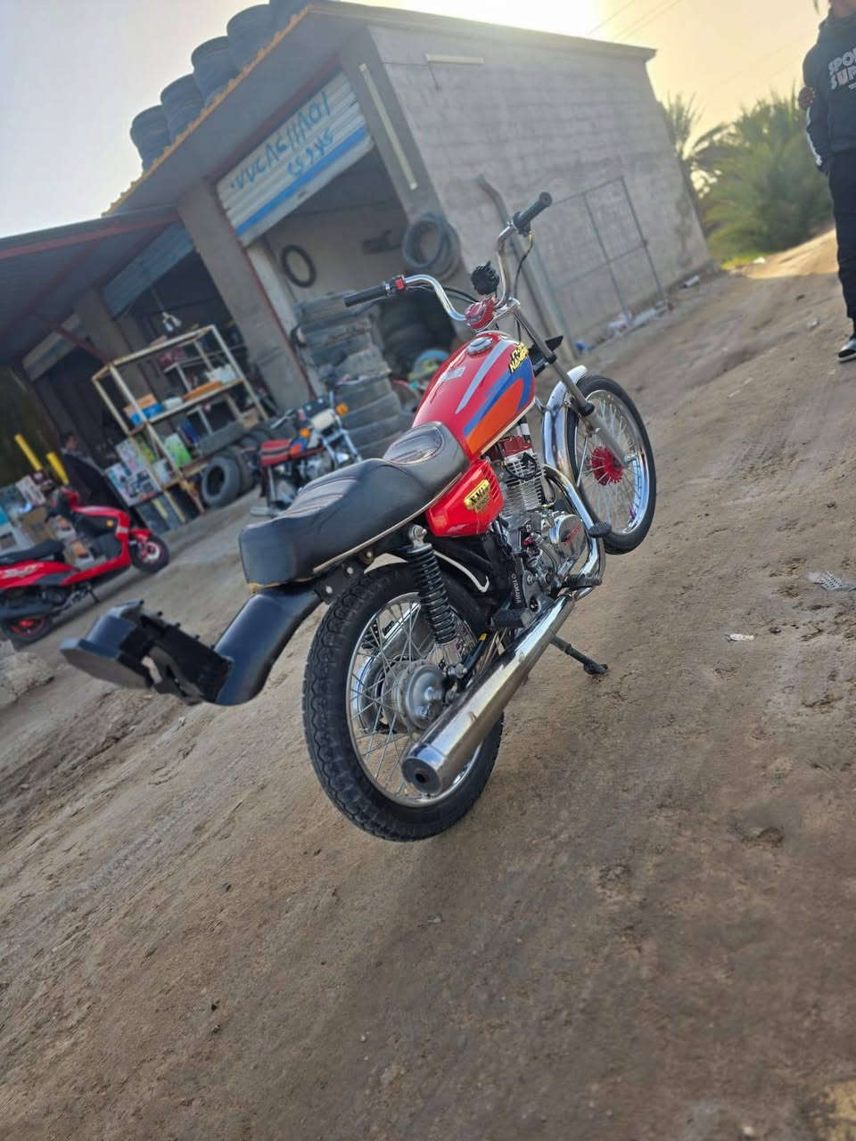 سلام عليكم لبيع نامه تيربو اوراق كامله تعمير ٢٥ نضافه شوفت عينك سعر 750وبيه مجال  شراي يتصل   ***********
