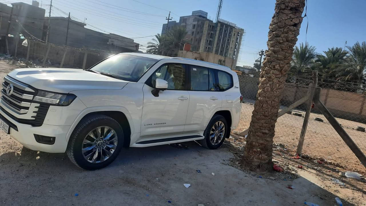 السلام عليكم
لاندكروزر ساز أصلي وكاله مكفوله كفاله عامه
لونه ابيض
رقم بغداد انكليزي
تطبيق ٣ شاشات
كامرات محيطيه ٣٦٠
حساسات خلفية امامي
مغلفة PPF ارقه نوعيه
بعدهي بوضع الشركة
موديل ٢٠٢٢
أغراضه سماعات كتب برده ادواته كله موجوده
المقاعد تبريد وتدفئه
كشنات جلد ومغلفه نايلون شركة اصلي
اسبير منازل ماله أمانة الله ورسوله
بصمة أبواب
تشغيل عن بعد
وسياره ماشيه ٢٥ الف
السعر 690$
  للتواصل والاستفسار اتصل على الرقم
***********
رجاء لتعلق تعليق تعبان ميعجبج المنشور اعبره ولتباوع عليه/// مكانه بغداد المحمودية
