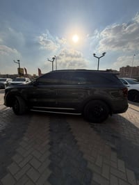 سورينتو ٢٠٢٤ • اعلى فئة • ٦ مقاعد