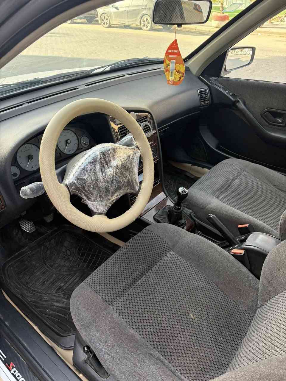 السلام عليكم
بيجو بارص مديل 2015
رقم كربلاء سنويه مجدده
مكينه وكير وحداديه جدد
تبريد وتدفئه شغالات
ماشيه 93
بيه شويه صبغ بالدور الجاملغ الوره ماشر بالصوره
السعر 60 وبيه مجال كلش قليل
العنوان نجف الاتصال ‭0789 352 2108‬
