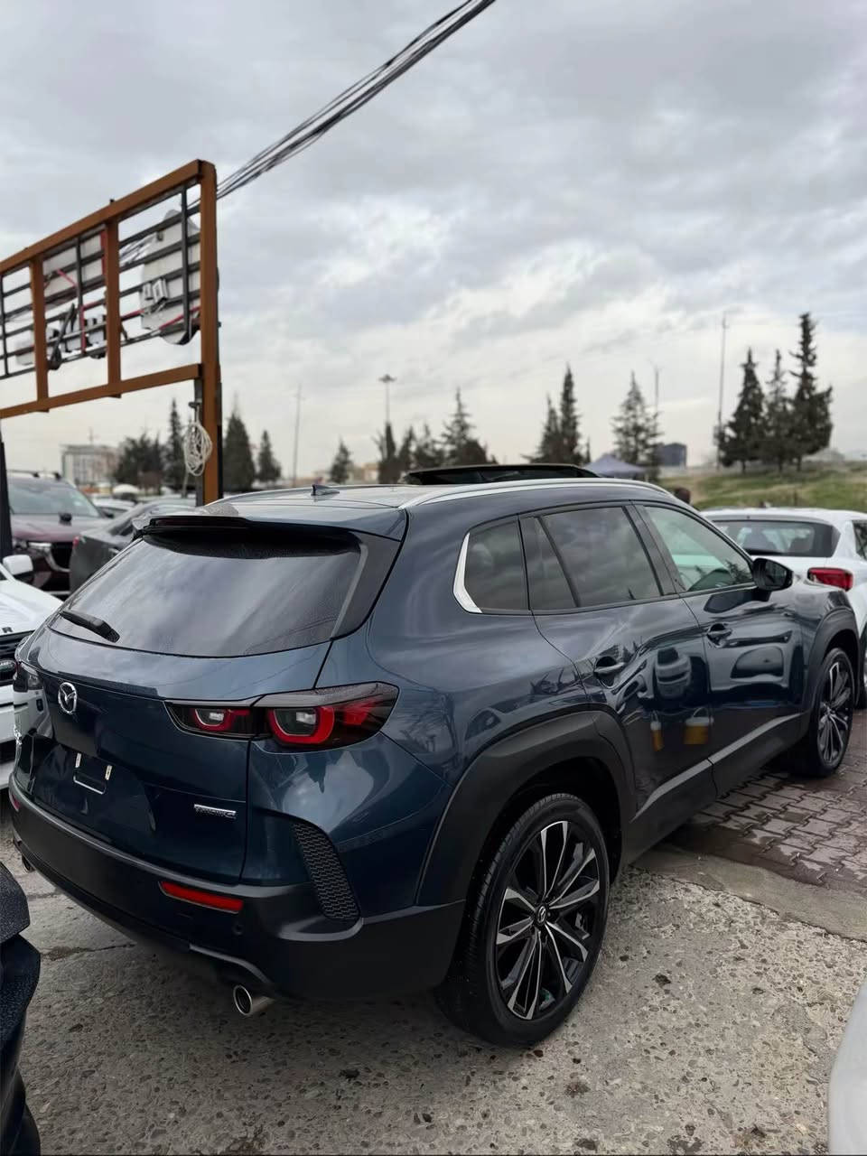 mazda cx50

model 2024

بێ بۆياخ تەنها چەمالەخی پێشەوە لای سەکن گۆراوە بە بيلاد

هيچ ئێرباگی نەتەقيووە 

مواسەفات پانۆراما کوشن جلد کوشن ساردوو گەرم کوشن خەزن و کارەبا 

٥ کامێرا٣٦٠ 

سندوق جەگ

مکەبەرە boss

راداری پێش و دوا  

بەشەرتی گێڕوو مەکينەو بێ خەلەلی کارەبای 

مەکينە٢،٥ بێ تۆڕبۆ مەرخووب

٤٠٠٠٠ mi ڕۆشتووە 

٣مانگ کاتی لەگەڵە 

***********

٢١٥ گەڵاو مەجال السليمانية, العراق
