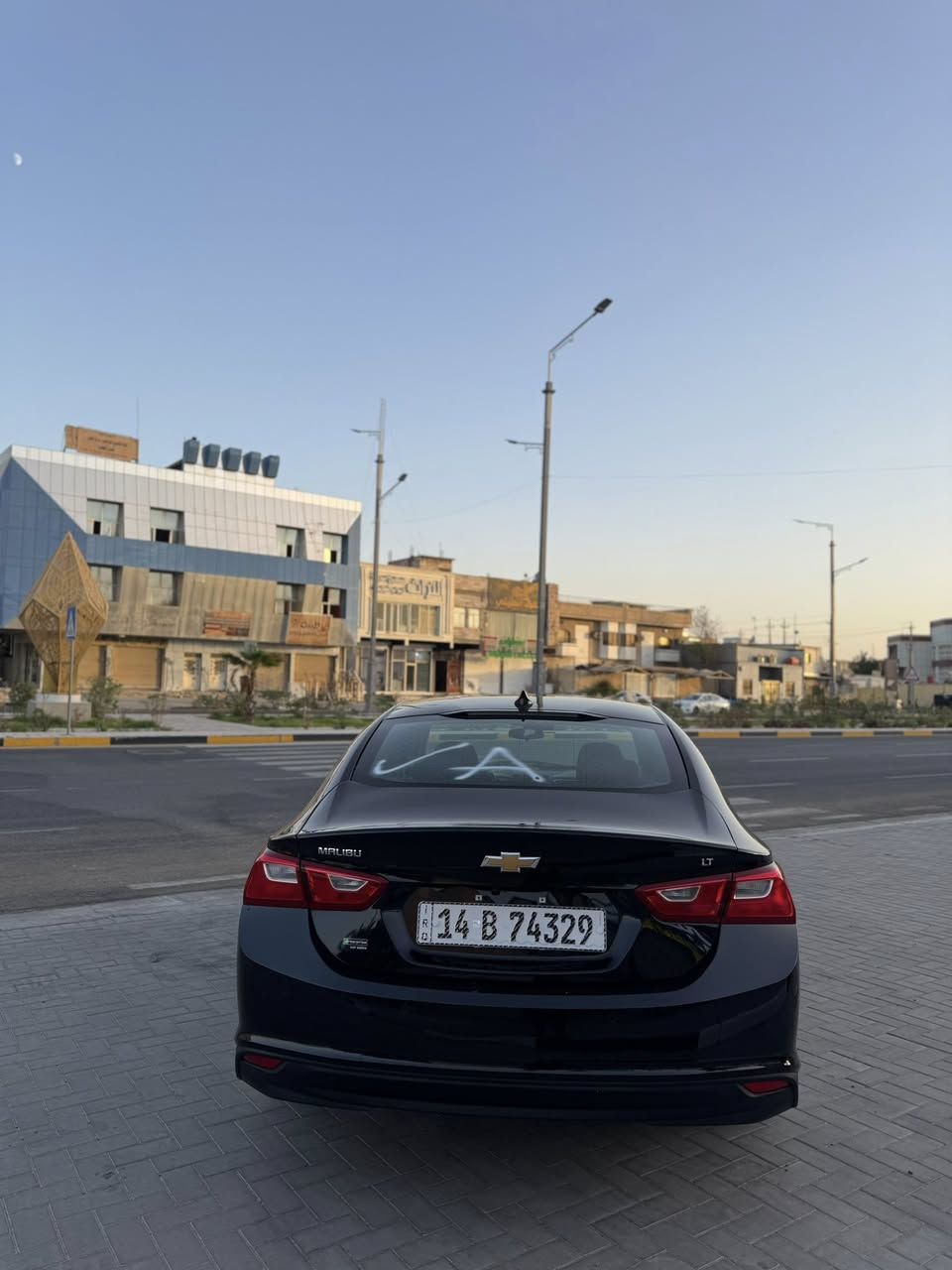 ماليبو موديل 24 معوقين بصره مواضفات LT1 هاند بريك بصمه تحديد مسار توقف تلقائي قطعتين تبريد ضرر السياره بنيد مبدل وبيه مكانات بارد المعوق موجود ولد شاب السياره جديده ما ماشيه بلعراق صارله 3 اشهر السعر 140
***********
