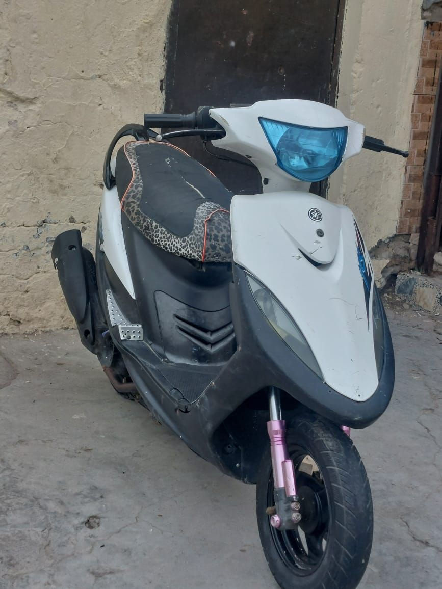 السلام عليكم ماكس عدله للبيع بوشه بلاديه شغاله سلف وهندر يرادله  ترتيب  السعر ٤٢٥ وبيه مجال قليل مكاني بغداد الجديده رقم ***********
