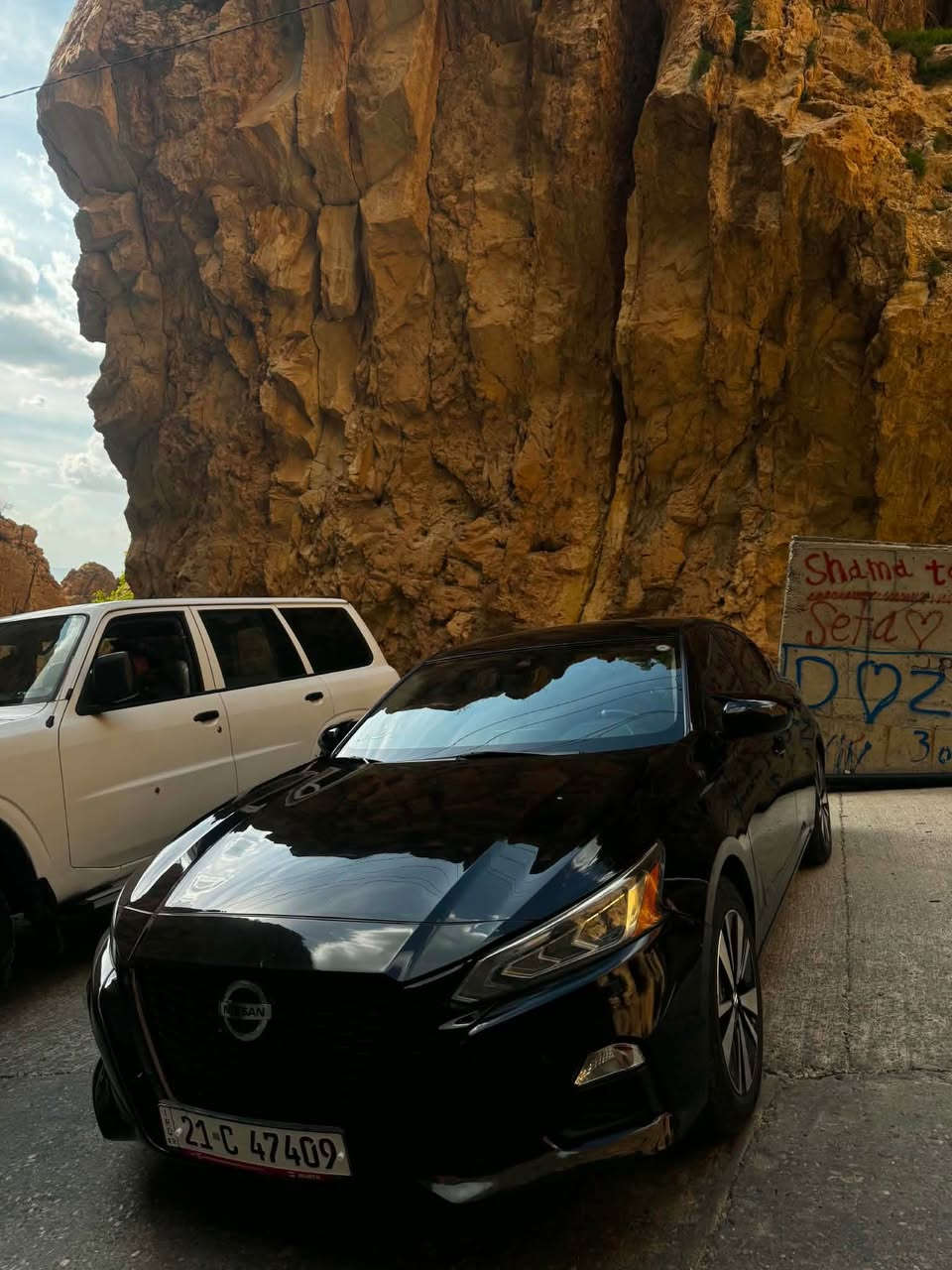 Altima 2022 sv 📦🧿🖤
کامل جوانکاری و کامل سێرڤس کراوە و ٤ تایەی لۆکی لە ژێرایە و ١١٠ هەزار کیلۆمەتر ڕۆشتوە بە مایل کەمتریش ئەکات  و ٢ پارچەی پێوەیە بێ ناوگرتن بەس بۆنیت و چەمەلغ ئێرباگی بەس  شان و سوکان تەقیوە و سیستەم کراوەتەوە داشبول بەشەرت نەتەقیوە، تا حەز کەی جوان و بە خزمەت بووە سەیارەکە ماڵی دۆستە سەنەوی و ژینگە و ڕێگەوبانی هەمووی تازەیە 
داوای ١٤٨ گەڵا و مەعمەلەیکی زۆۆۆر زۆر کەم و برایەنە ئەکەم 
سەیارەکە لە دەربەندیخانە ئەگەر موشتەری نیت پەیوەندی مەکە تکایە 

***********        Whatsapp ✅
***********      Whatsapp ✅ السليمانية, العراق
