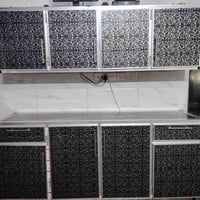 كاونتر للبيع عدد 2 واحد قياسه 2 متر والثاني 3 متر بدون سنك قيم واخذه ب...