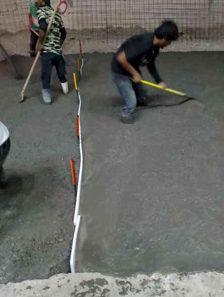 السلام عليكم يوجد كادر صب متكامل شغل درجه أولى صب شوراع تطبيك
سواقي مطريه نشتغل وين ماكان ناصريه غراف شطره نصر رفاعي فجر قلعه حسب لأتفاق ***********
