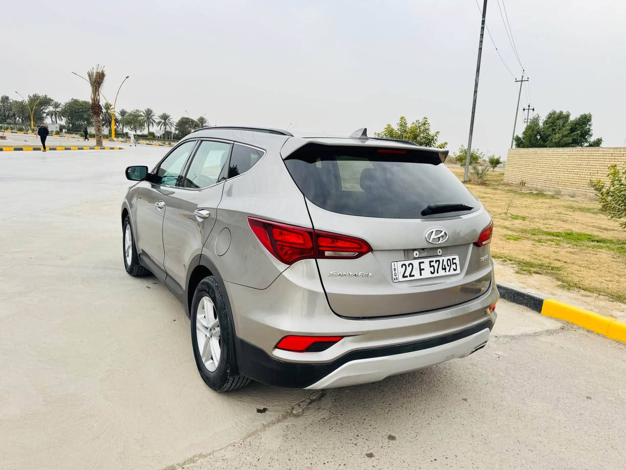 هونداي سنتافي 2018 سبورت
وارد امريكي مكينه ٢٤٠٠
٥ راكب سياره بيه بنيد  صبغ فقط سياره جاهزه من مكينه وكير وحداديه وتخم تاير تبريد تدفئه جسمه خارجي صافي لارصعه لاشخوط فول للاخير 
موصفات 
بصمه تشغيل 
بصمه ابواب 
تدفئه كشنات 
شاشه 
كامر 
تحكمات 
مري شفط 
اشاير بل مري 
سياره سنويه ٢٠٣١
هزه جديده 
تحويل وكاله حاضر 
مكان سياره بابل 
ماشي140الف 
السعر ،148
لاتصال 
***********
*********** حلة, بابل
