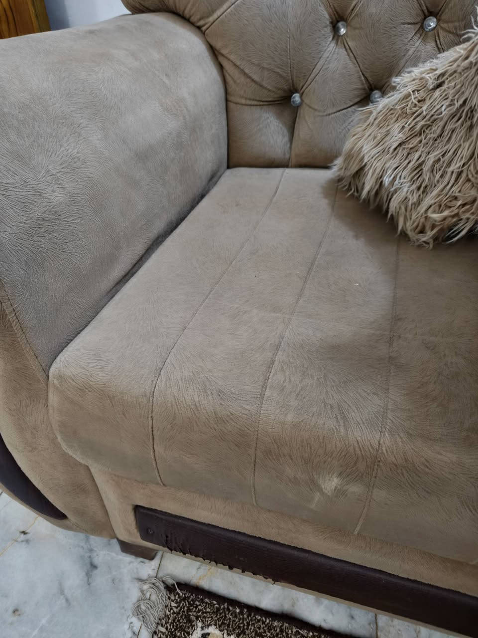 للبيع _تخم تركي 10مقاعد نظيف وخشبة ثگيل سعره 325
*بدون الكوشات


**إذا كنت صاحب هذا الإعلان وتريد حذفه لأي سبب، رجاءا أرسل رسالة إلى الدعم الفني**