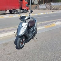 شباب ماكس عدله بلاديه  بس  المحرك  مفتوح 49   او شغل مضبوط لون  سلفر و...