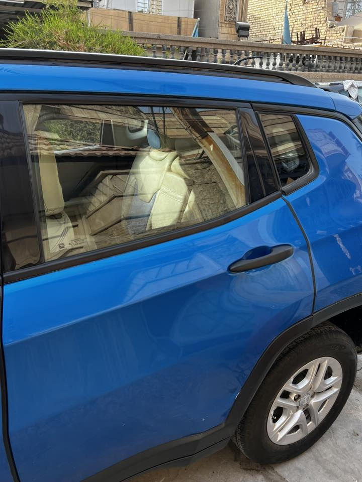 السلام عليكم
جيب كومباس ٢٠١٧ فئة سبورت 

مكينه ٢٤٠٠  المرغوب

كير اوتوماتيكي ٩ نمر الماني 

بيهة اربع قطع صبغ 

السياره نظيفه على ايدي الله شاهد ربع متصرف عليهة 

ماشيه ١٢٦ الف كيلو 

السياره مكفوله مكينه كير حداديه تبريد 

للمراوس ب تويوتا يارس كروز او سيدان حديث وانطي فرق 

متواجد على الماسنجر 

رقمي : ***********
